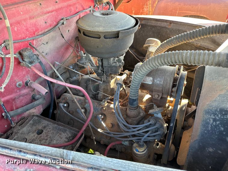image for item NH9074 1952 Ford  F-6 fuel truck