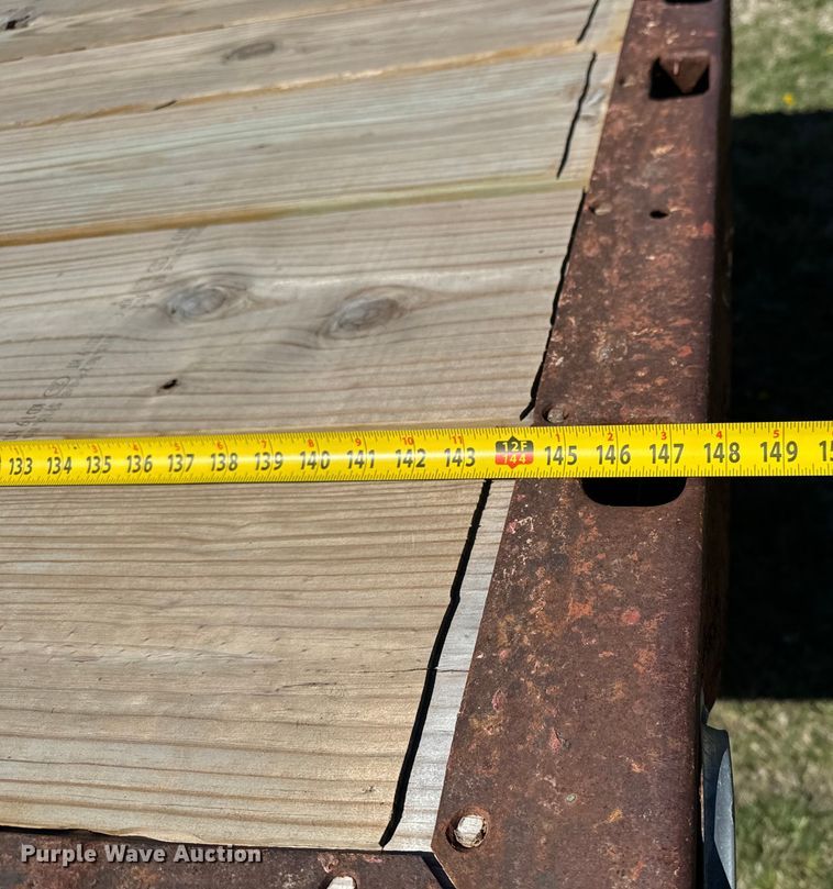 image for item NH9075 1948 Chevrolet  Loadmaster flatbed truck