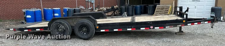 image for item NL9863 2021 PJ Carhauler Tilt T6222 tilt deck equipment trailer