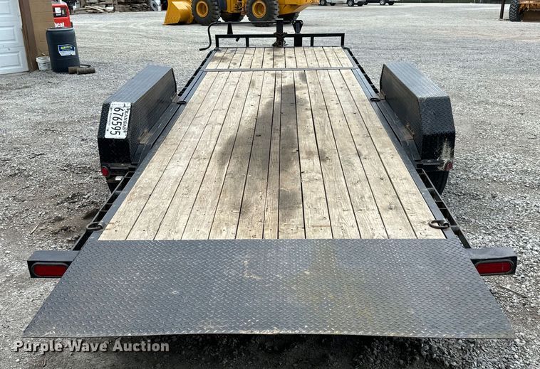 image for item NL9863 2021 PJ Carhauler Tilt T6222 tilt deck equipment trailer