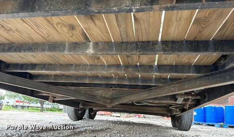 image for item NL9863 2021 PJ Carhauler Tilt T6222 tilt deck equipment trailer