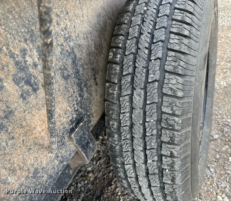 image for item NL9863 2021 PJ Carhauler Tilt T6222 tilt deck equipment trailer