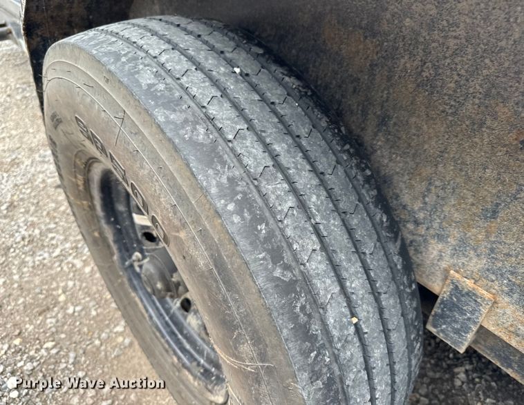 image for item NL9863 2021 PJ Carhauler Tilt T6222 tilt deck equipment trailer