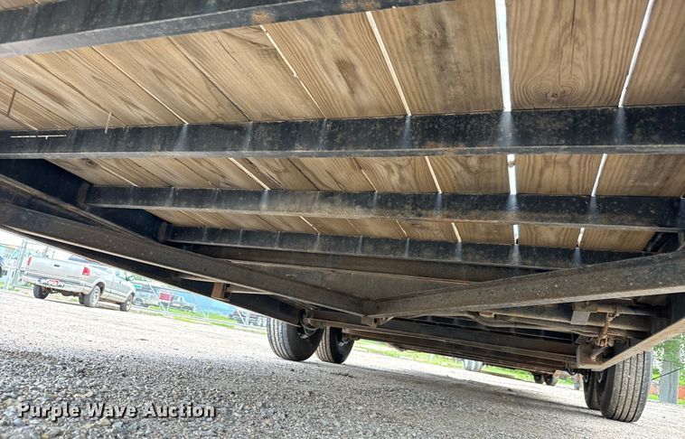 image for item NL9864 2020 PJ Carhauler Tilt T6222 tilt deck equipment trailer