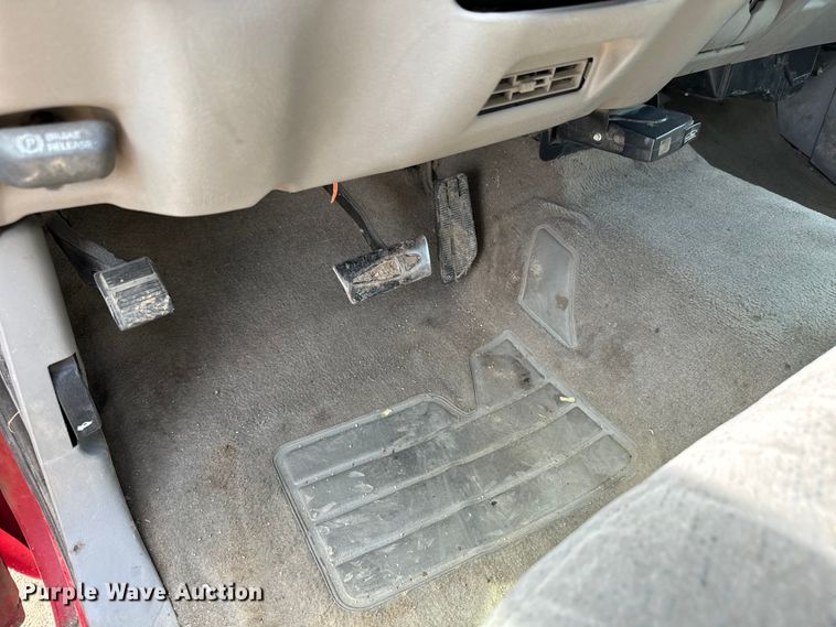 image for item NL9881 1998 GMC Sierra 1500 Ext. Cab pickup truck