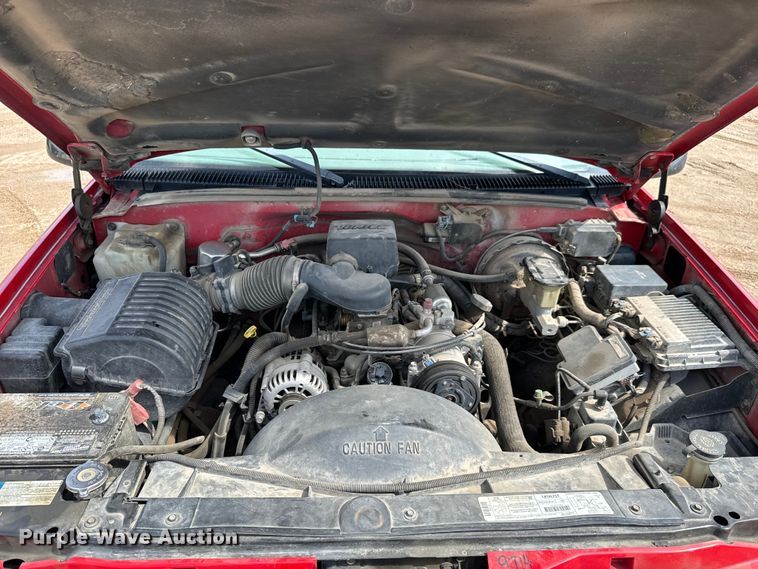 image for item NL9881 1998 GMC Sierra 1500 Ext. Cab pickup truck