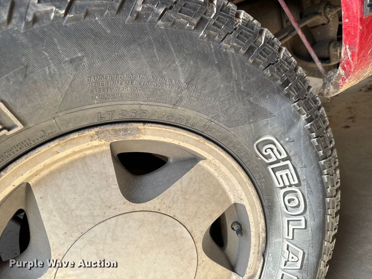 image for item NL9881 1998 GMC Sierra 1500 Ext. Cab pickup truck