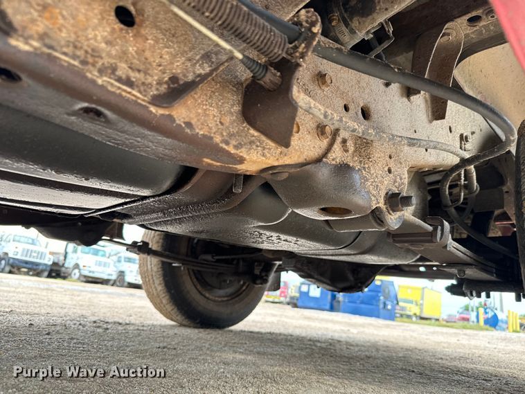 image for item NL9883 2001 GMC Sonama  pickup truck