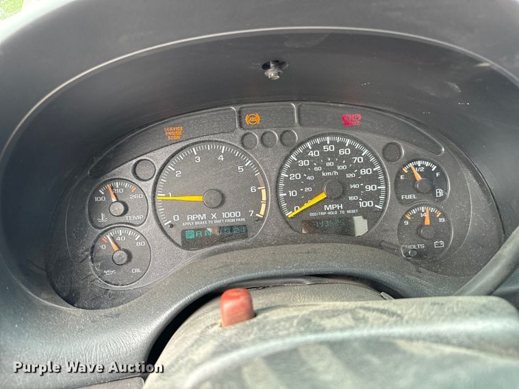 image for item NL9883 2001 GMC Sonama  pickup truck