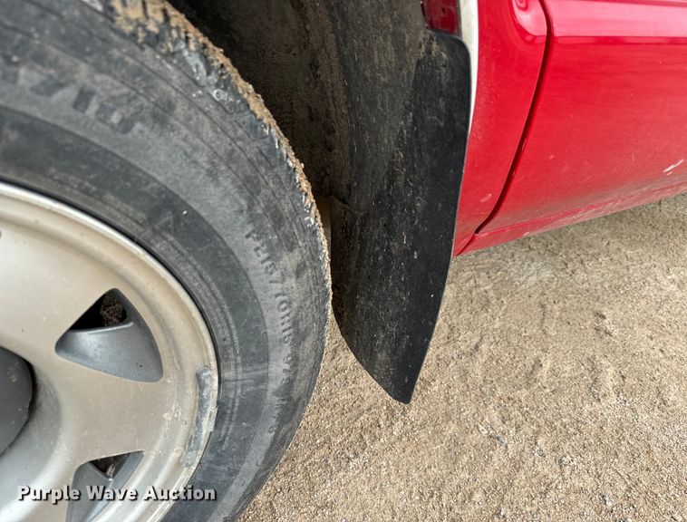 image for item NL9883 2001 GMC Sonama  pickup truck