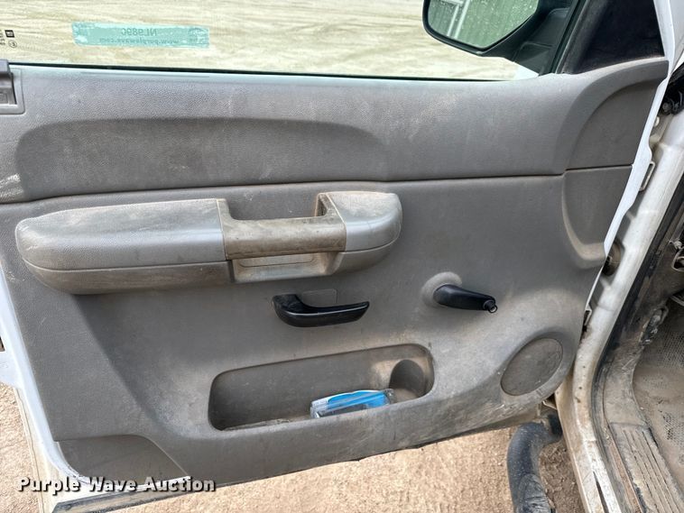 image for item NL9890 2009 Chevrolet  Silverado 1500 pickup truck