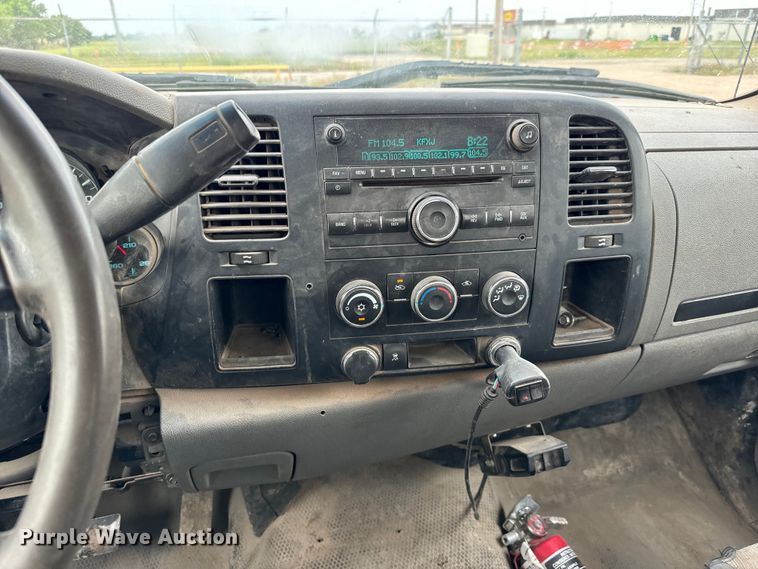 image for item NL9890 2009 Chevrolet  Silverado 1500 pickup truck