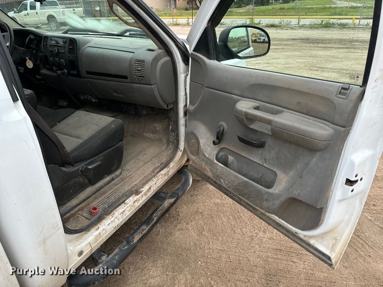 image for item NL9890 2009 Chevrolet  Silverado 1500 pickup truck