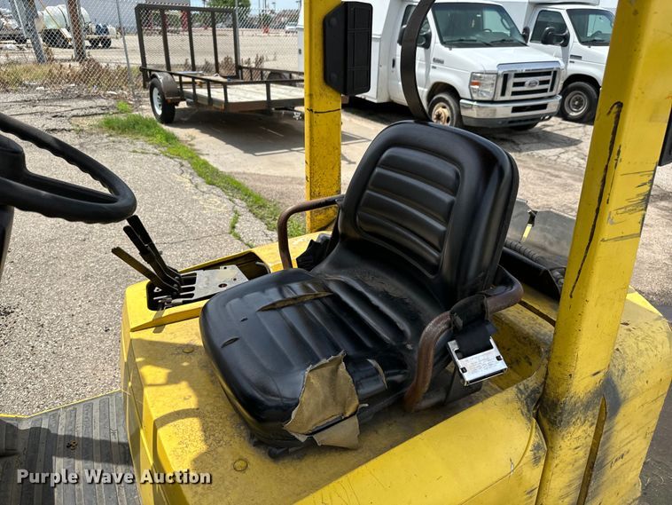 image for item NL9900 Hyster S40XM forklift