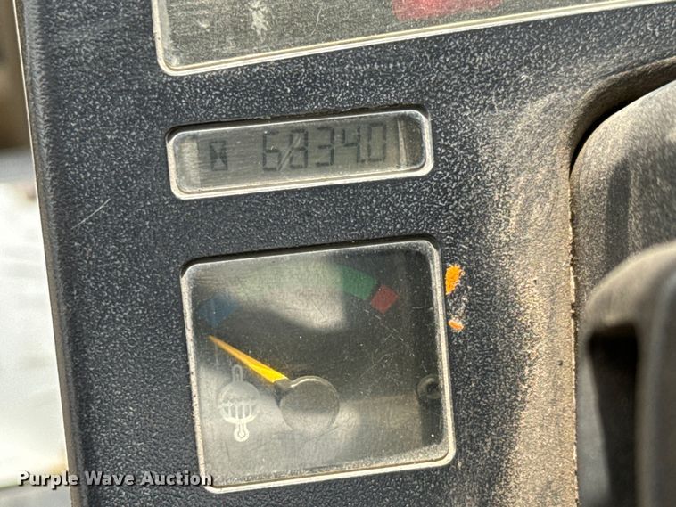 image for item NL9900 Hyster S40XM forklift