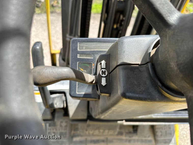 image for item NL9900 Hyster S40XM forklift