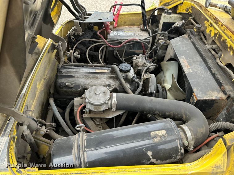 image for item NL9900 Hyster S40XM forklift