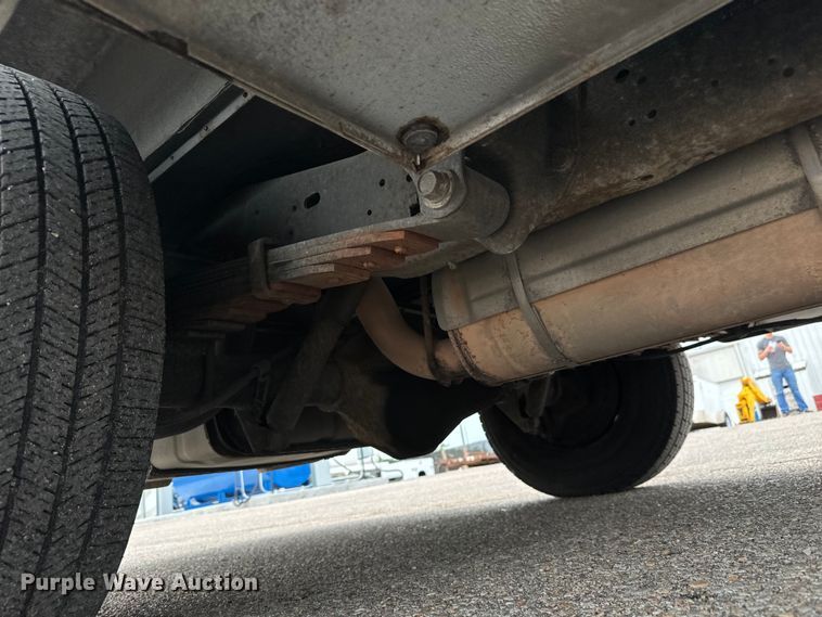 image for item NL9901 2010 Ford E350 Super Duty utility van