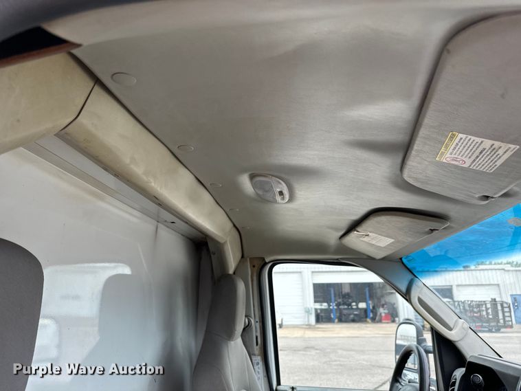 image for item NL9901 2010 Ford E350 Super Duty utility van