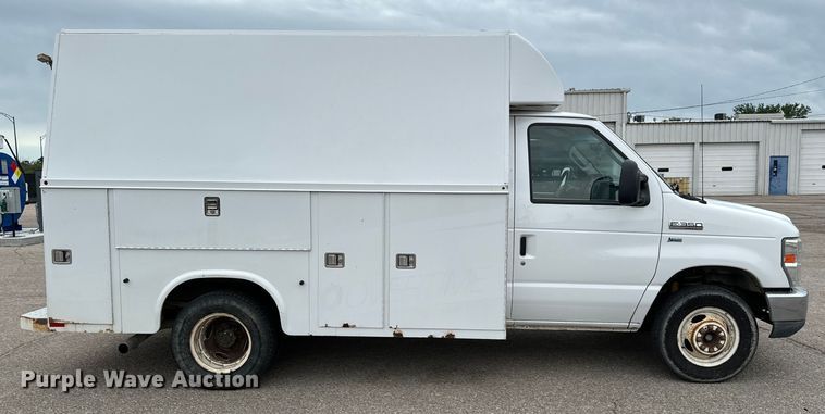 image for item NL9902 2012 Ford  E350 Super Duty utility van