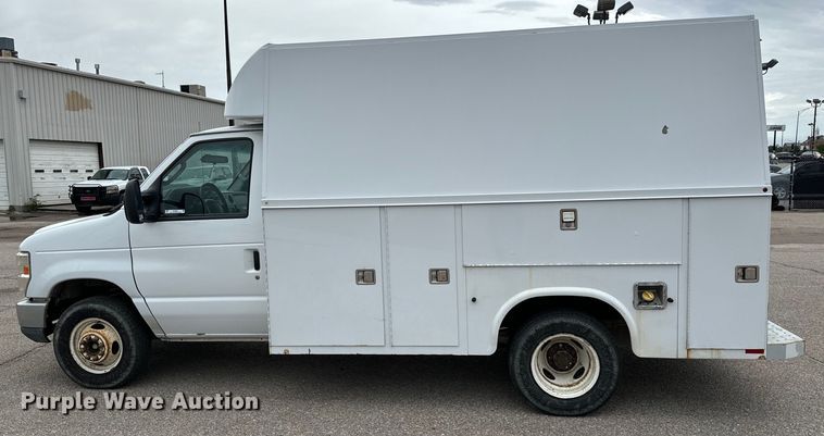 image for item NL9902 2012 Ford  E350 Super Duty utility van