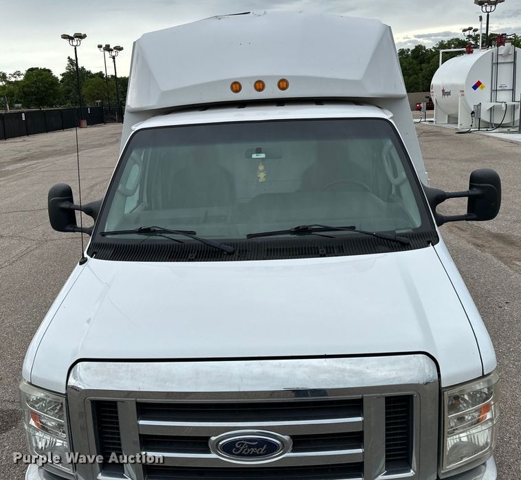 image for item NL9902 2012 Ford  E350 Super Duty utility van