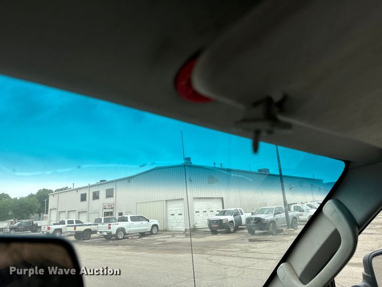 image for item NL9902 2012 Ford  E350 Super Duty utility van