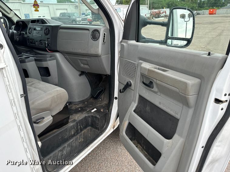 image for item NL9902 2012 Ford  E350 Super Duty utility van