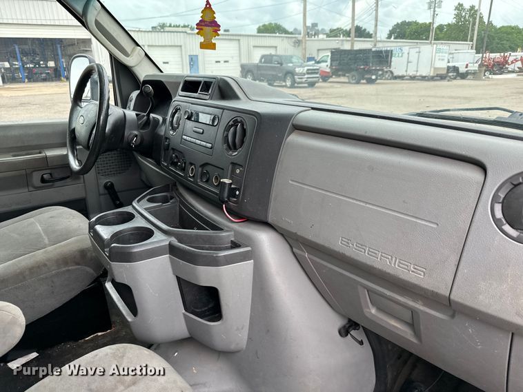 image for item NL9902 2012 Ford  E350 Super Duty utility van