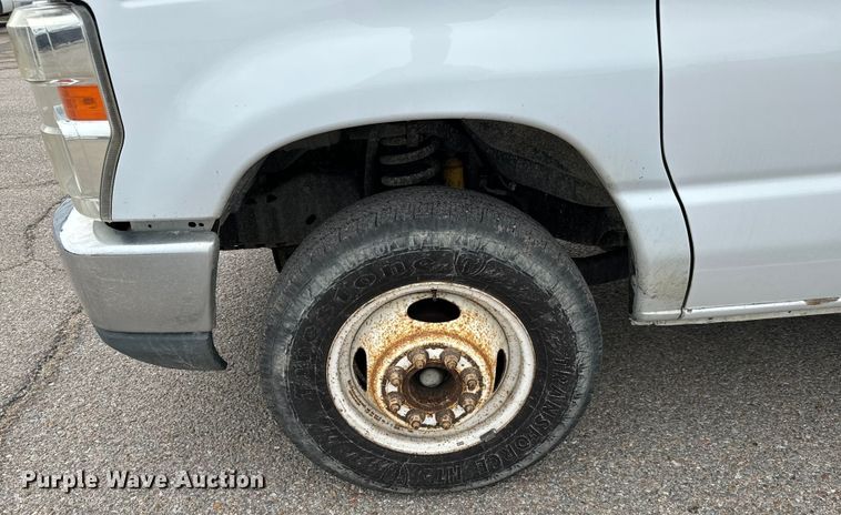 image for item NL9902 2012 Ford  E350 Super Duty utility van