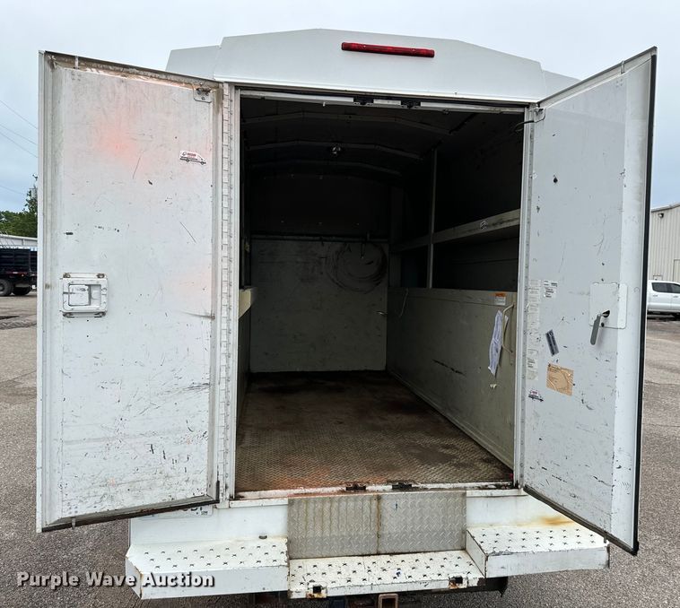 image for item NL9903 2012 Ford E350 Super Duty utility van