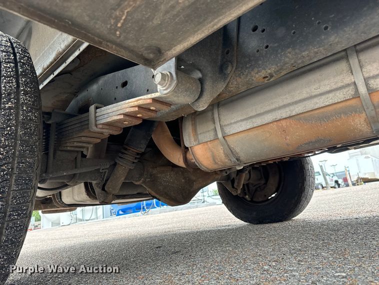 image for item NL9903 2012 Ford E350 Super Duty utility van