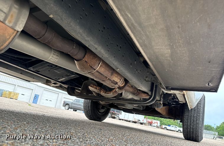 image for item NL9903 2012 Ford E350 Super Duty utility van