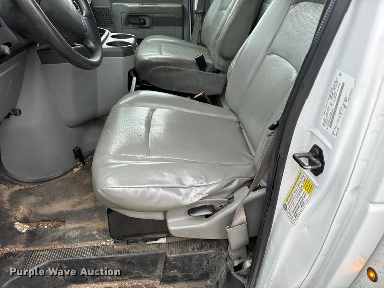 image for item NL9903 2012 Ford E350 Super Duty utility van