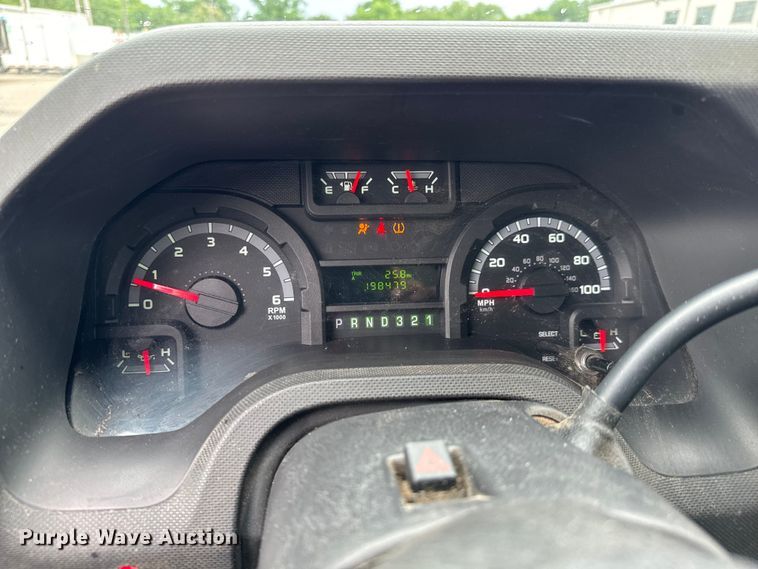 image for item NL9903 2012 Ford E350 Super Duty utility van