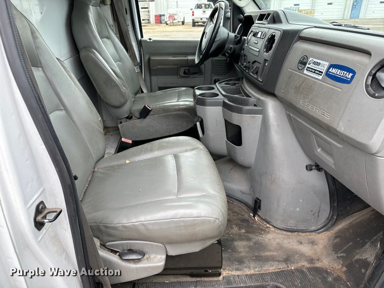 image for item NL9903 2012 Ford E350 Super Duty utility van