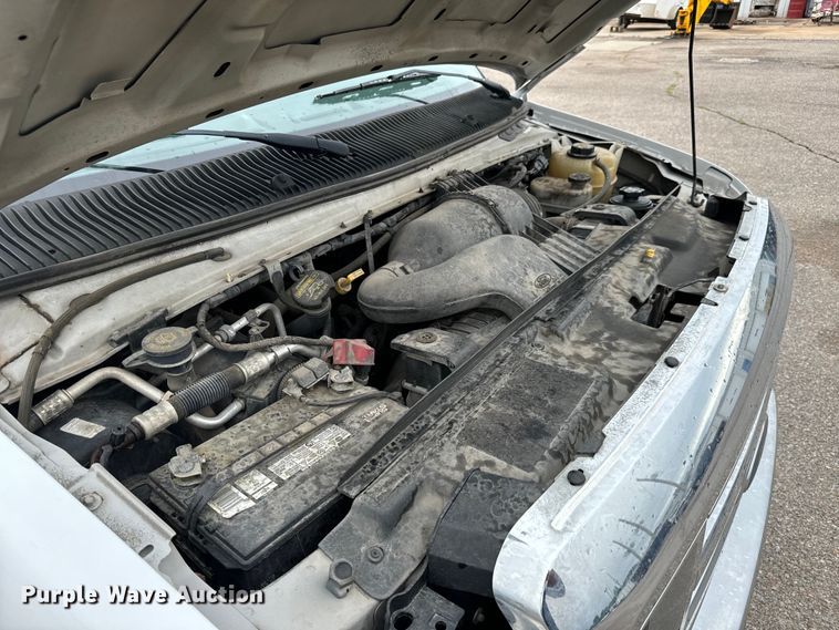 image for item NL9903 2012 Ford E350 Super Duty utility van