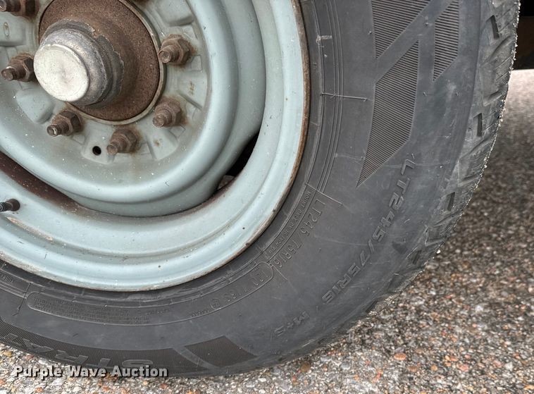 image for item NL9903 2012 Ford E350 Super Duty utility van