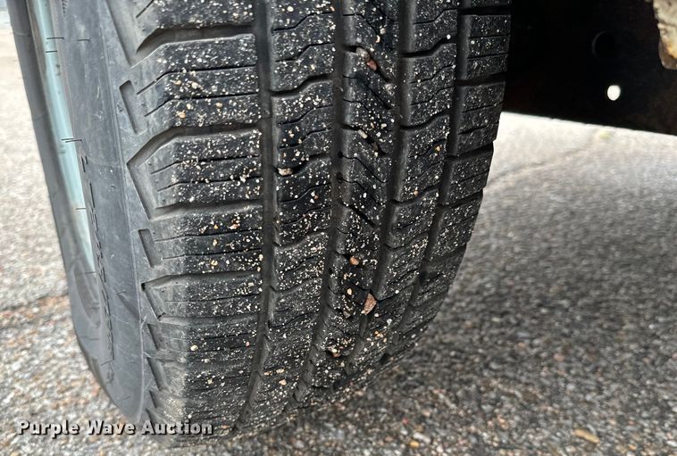 image for item NL9903 2012 Ford E350 Super Duty utility van