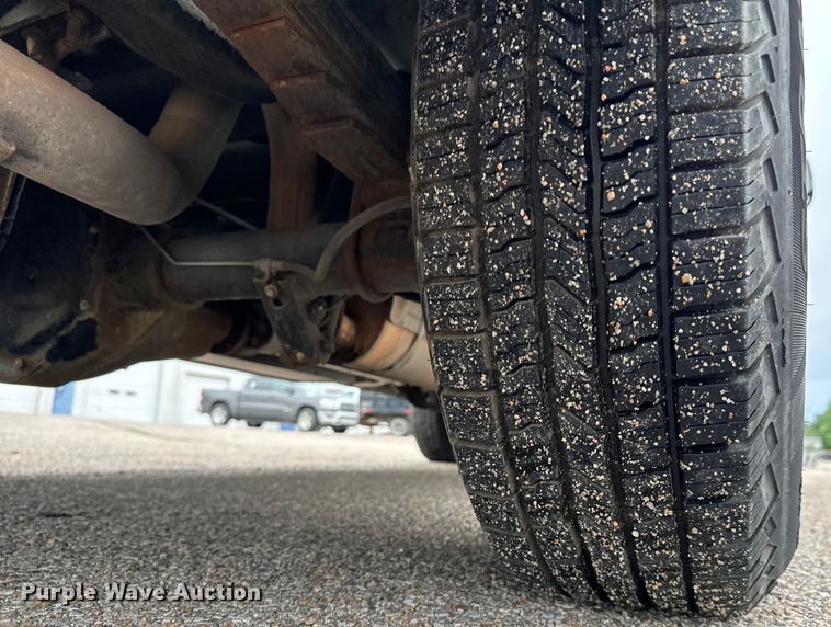 image for item NL9903 2012 Ford E350 Super Duty utility van