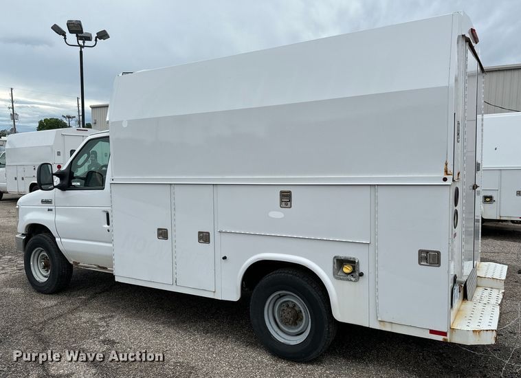 image for item NL9904 2012 Ford  E350 Super Duty utility van