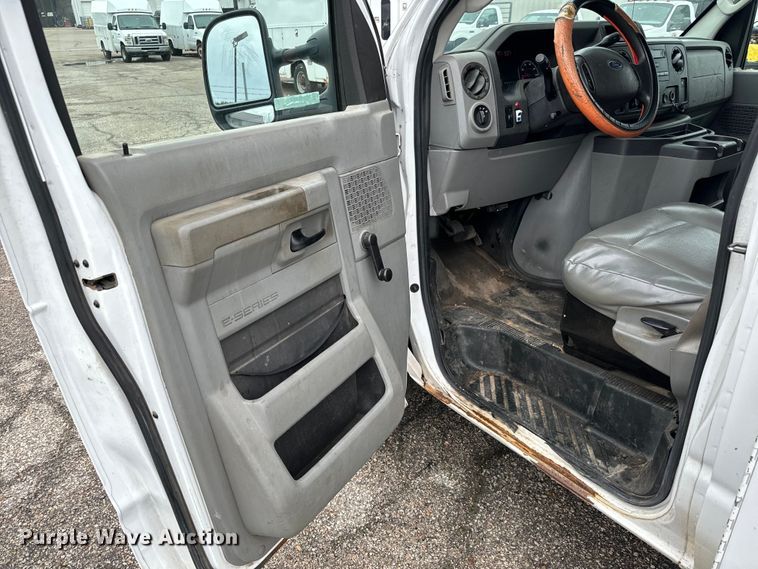 image for item NL9904 2012 Ford  E350 Super Duty utility van