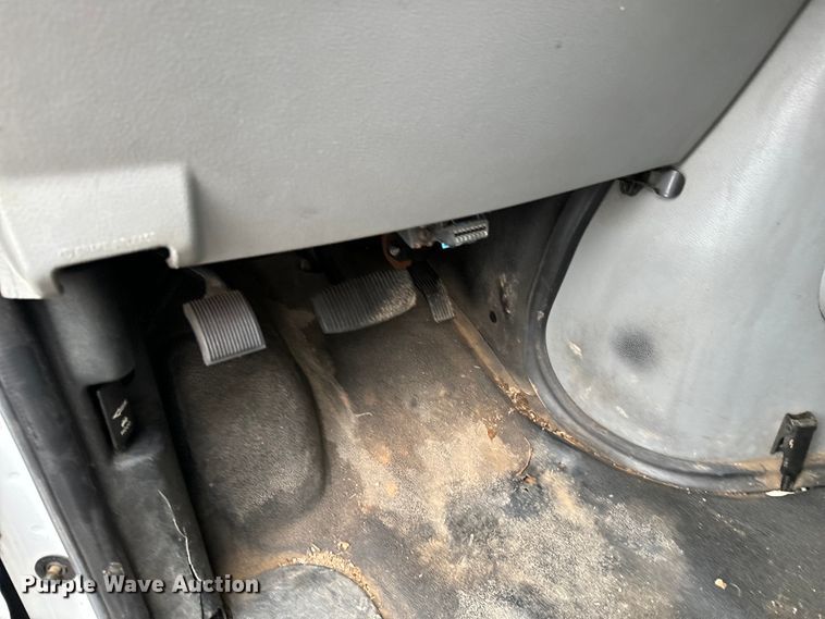 image for item NL9904 2012 Ford  E350 Super Duty utility van