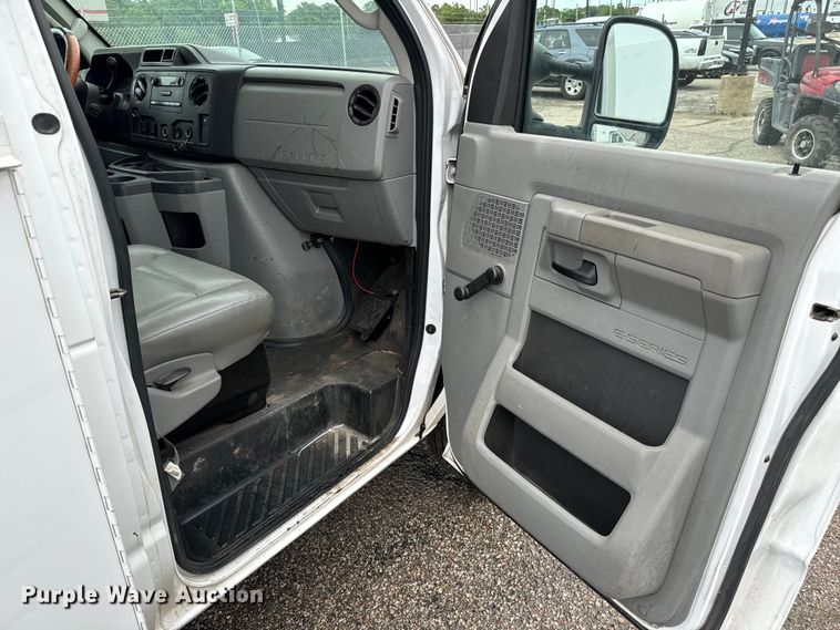 image for item NL9904 2012 Ford  E350 Super Duty utility van