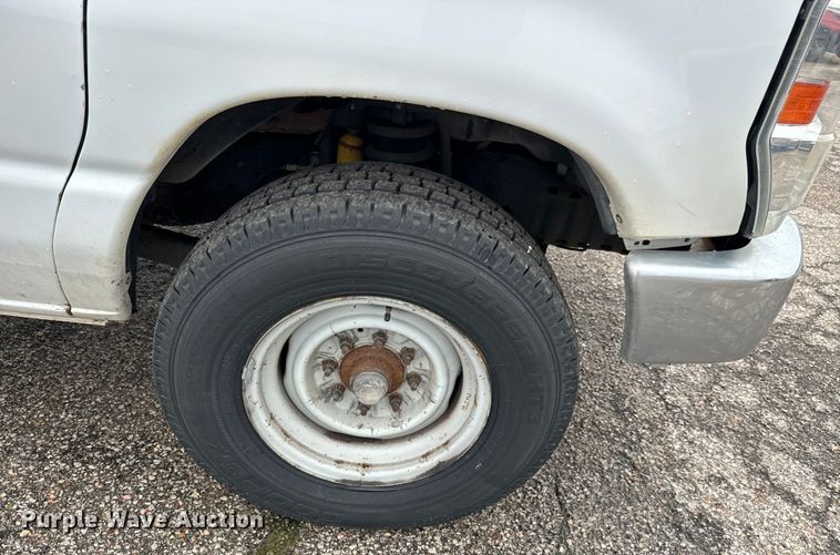 image for item NL9904 2012 Ford  E350 Super Duty utility van