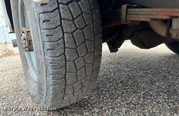 image for item NL9904 2012 Ford  E350 Super Duty utility van