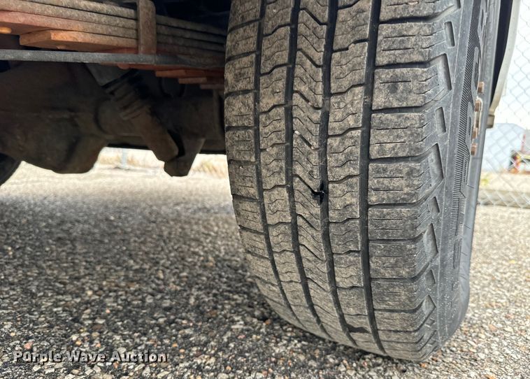 image for item NL9904 2012 Ford  E350 Super Duty utility van