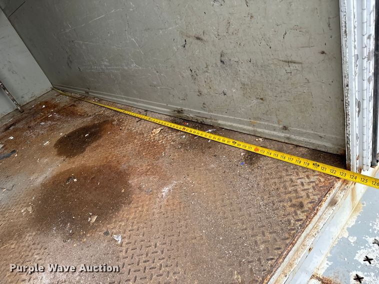 image for item NL9905 2011 Ford E350 Super Duty utility van