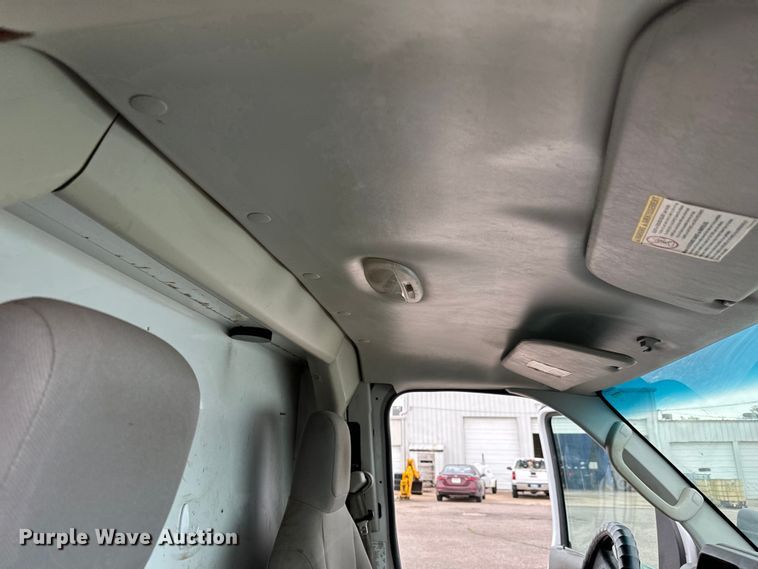 image for item NL9905 2011 Ford E350 Super Duty utility van
