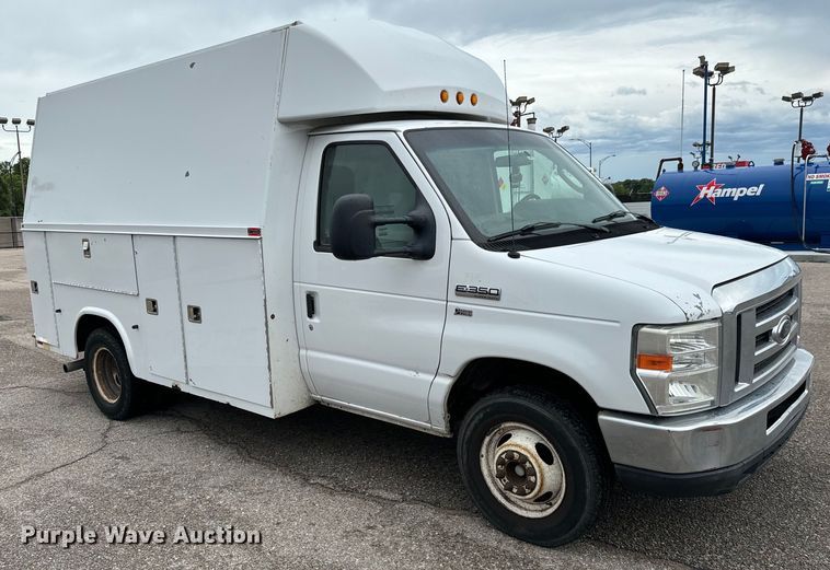 image for item NL9906 2012 Ford E350 Super Duty utility van